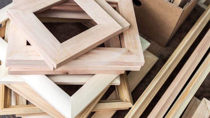 Encadrement tableaux La Ville-du-Bois